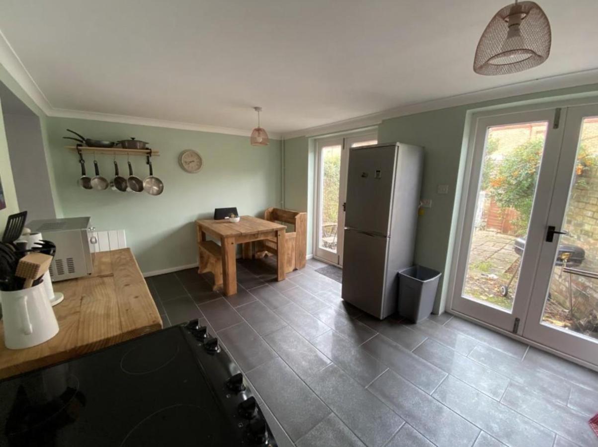 Charming Town Centre Character Cottage With Parking Stowmarket Bagian luar foto